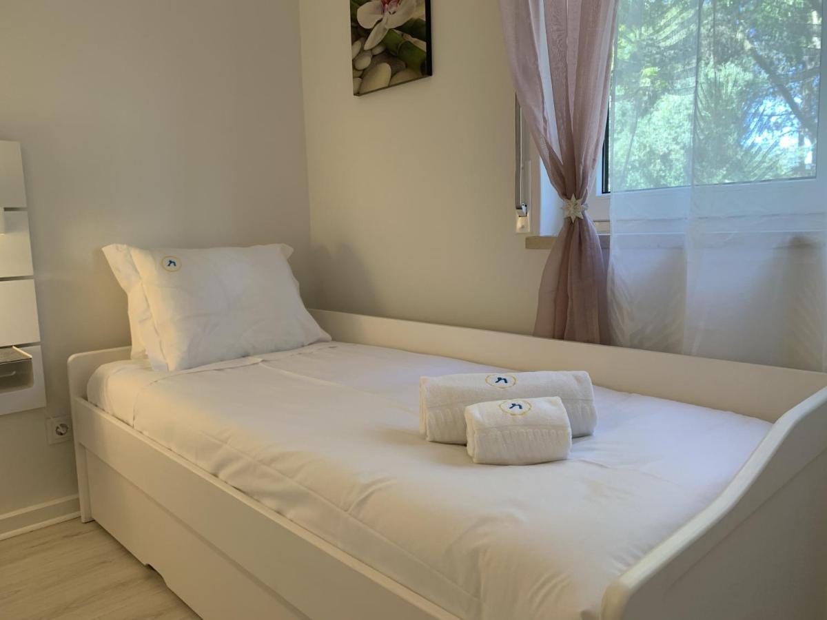 Posh Apartment In Costa Da Guia, Cascais Bagian luar foto